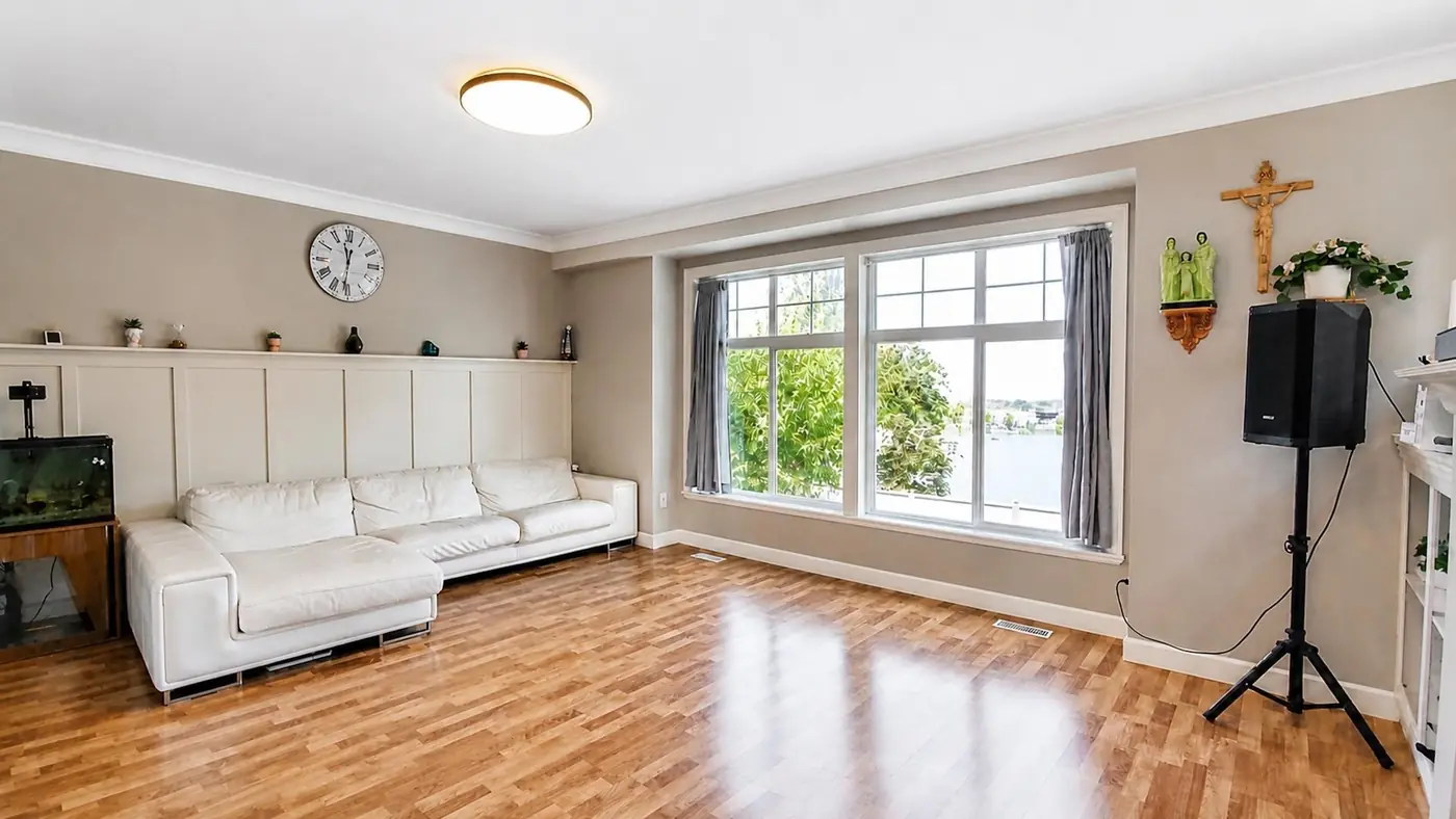 3-bedroom townhouse in Promontory — photo 2